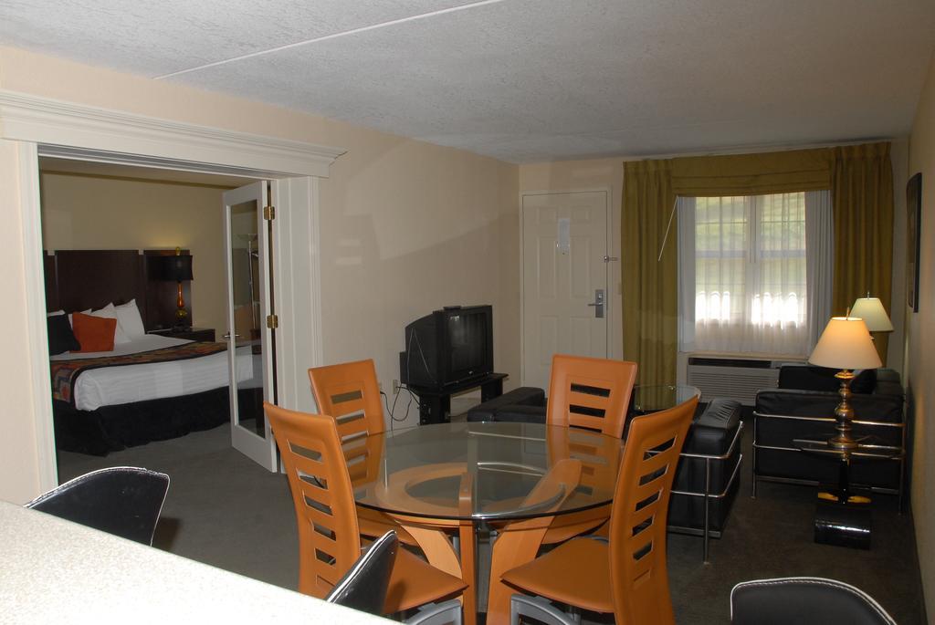 Ramada Branson Hotel And Resort ภายนอก รูปภาพ